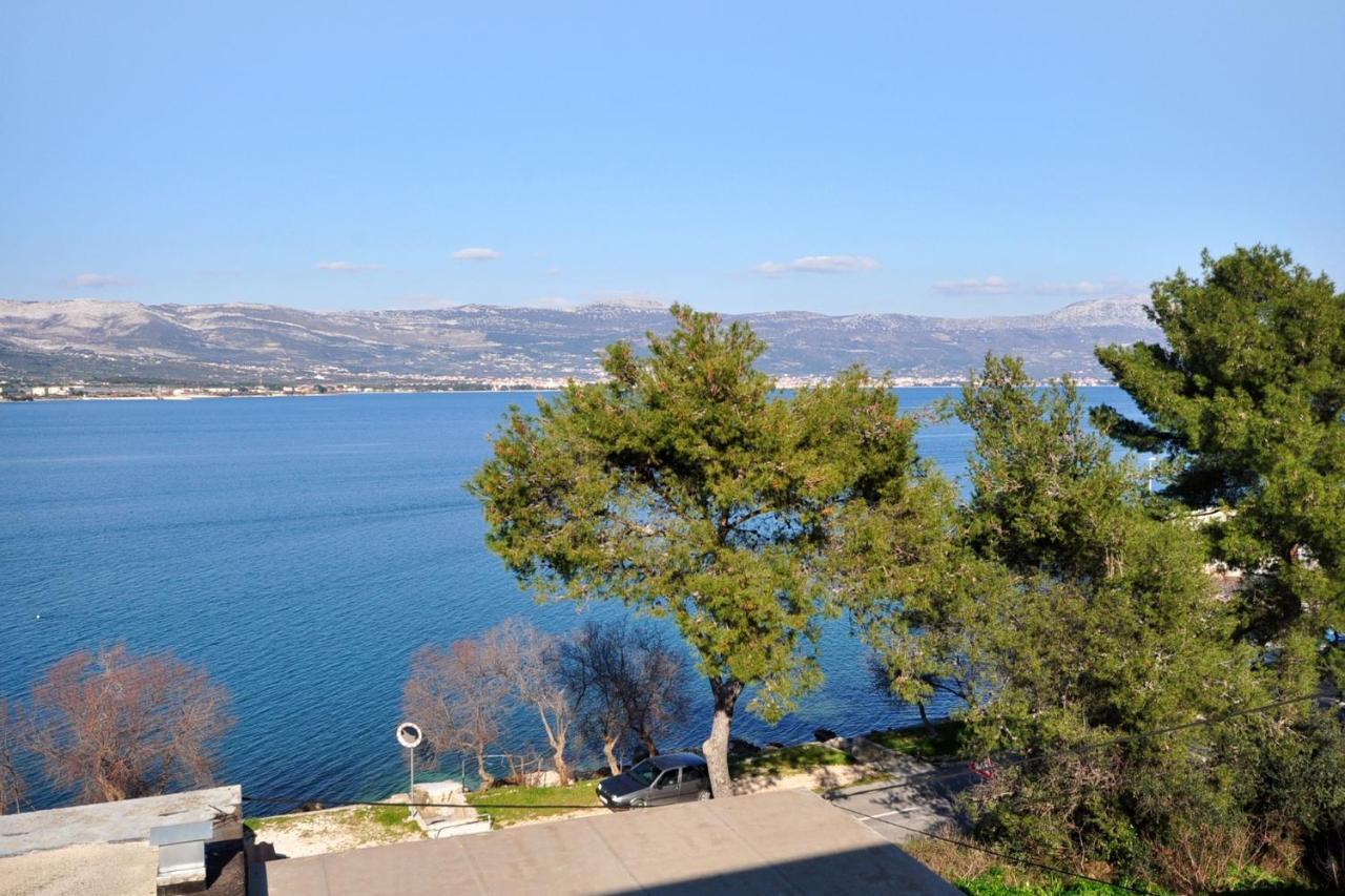Apartments By The Sea Arbanija, Ciovo - 1085 Trogir Eksteriør bilde